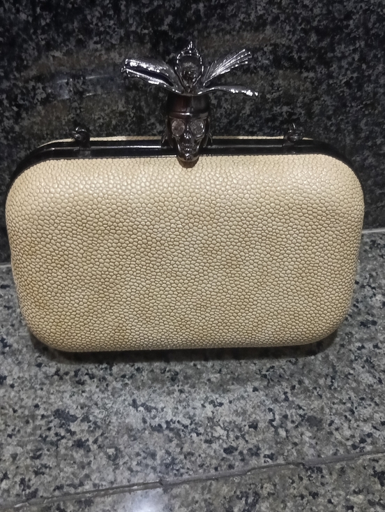Jnby Handbags - JNB Faux Stingray Shagreen Skull Clutch – Edgy Gunmetal Crystal Evening Bag